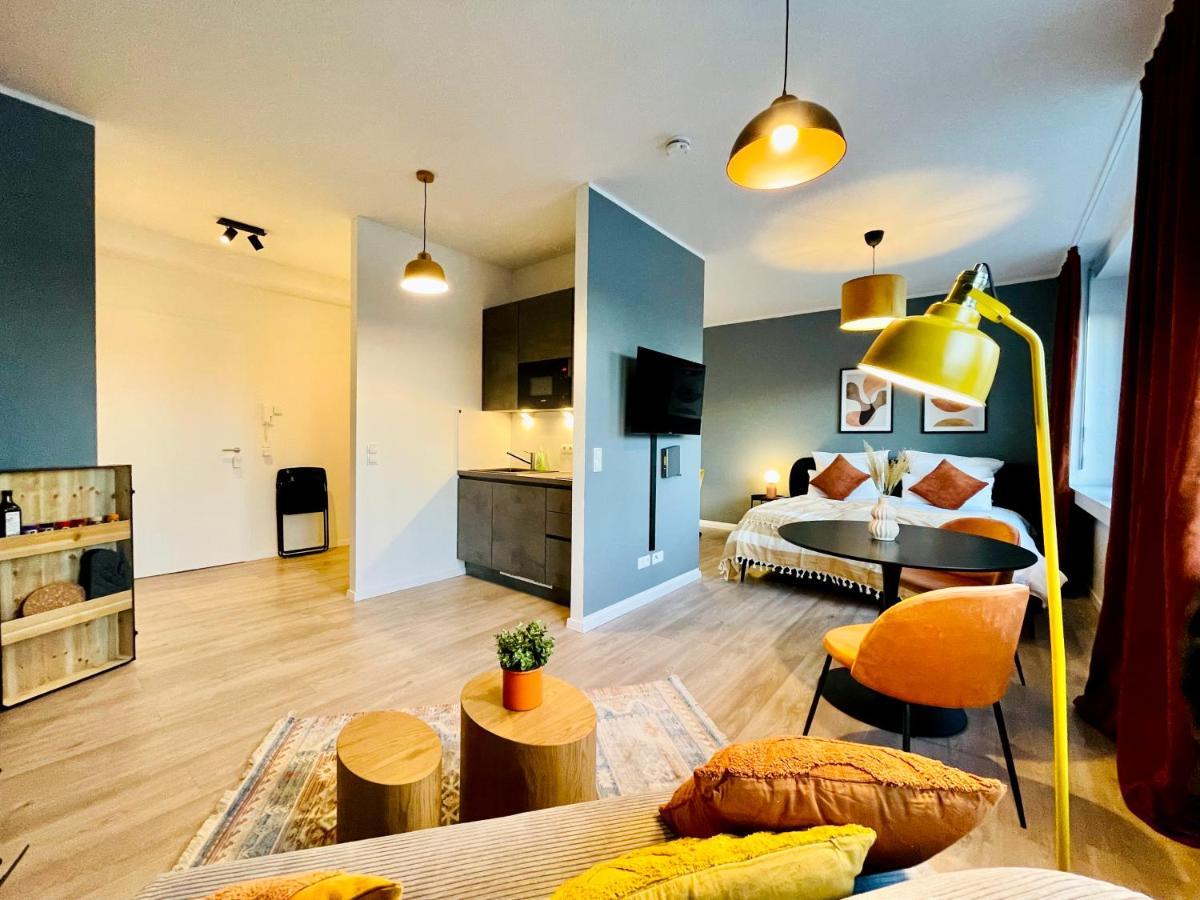Klassen Stay - Exklusives Apartment Am Hbf - Kueche, Netflix, Kingsizebett Koblenz  Exterior photo